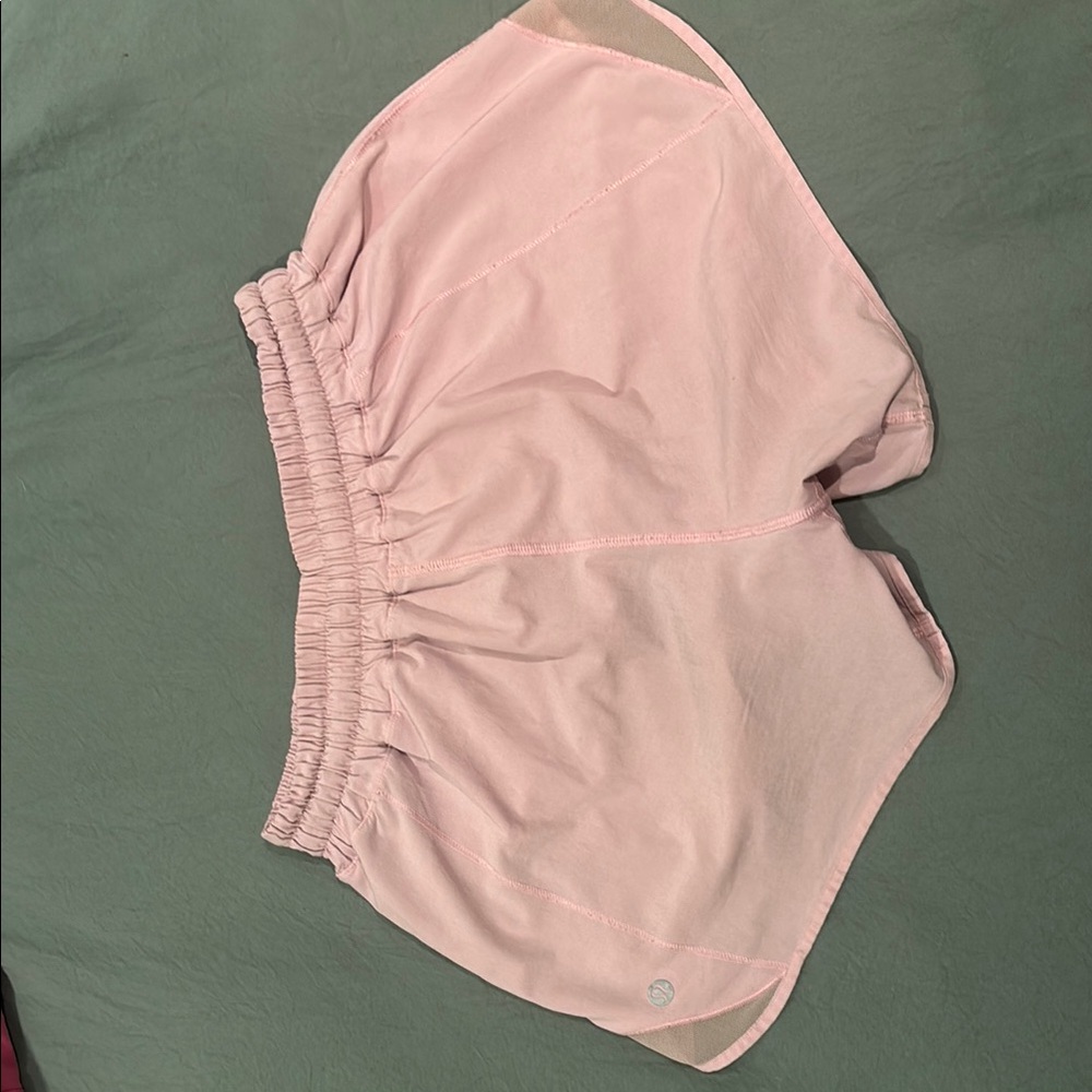 Excellent condition!
 Light Pink Low-Rise Lined Hotty Hot Shorts Tall version - Picture 2 of 4